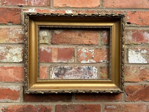 Old gold rococo wooden frame - gold,