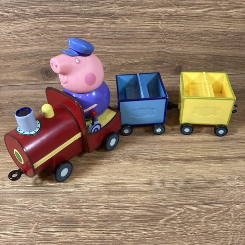 Peppa pig grandpa - pig, train
