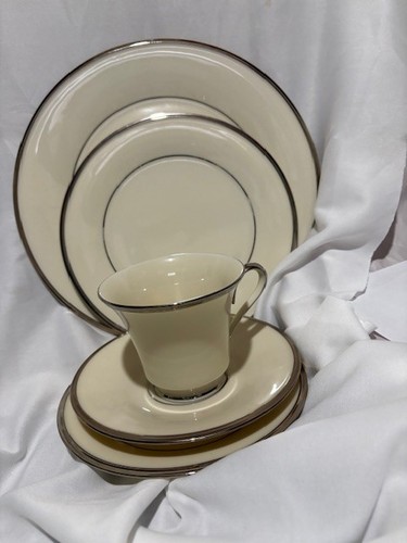 Lenox solitaire ivory - solitaire,