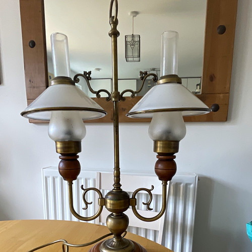 Antique table lamp - , a