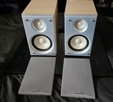Hitachi speakers