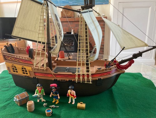 Playmobil pirate ship - playmobil, 5135