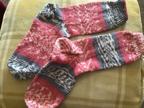 Hand knitted mismatched wool - hand,