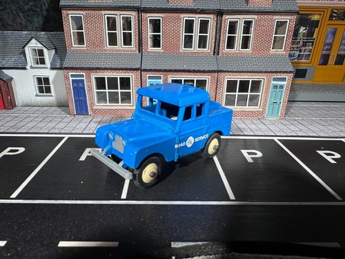 Dinky landrover rac livery - dinky,