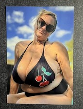 Photo Hot Sexy Beautiful Buxom