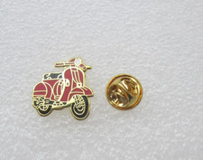 Scooter Lambretta Vespa Mods Pin Badge