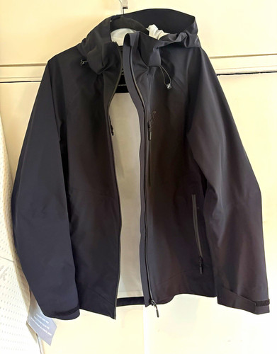 Revolution race waterproof