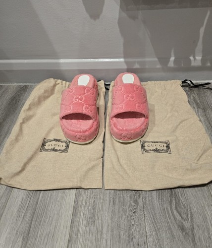 Gucci stunning pair - gucci, salmon
