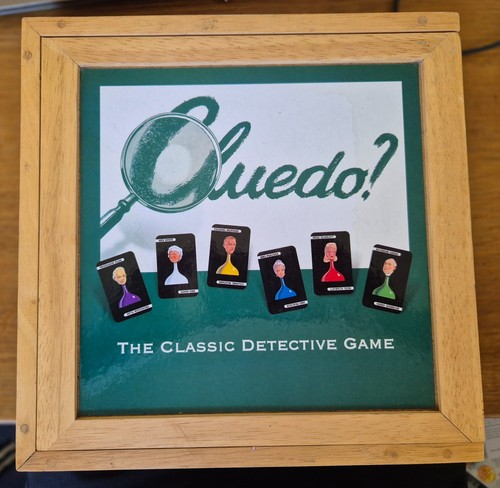Cluedo parker brothers - cluedo,