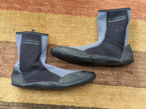 Typhoon 3mm diving boots - diving,