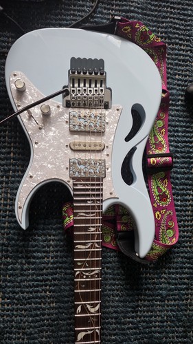 Ibanez pia3761c blue - ibanez,