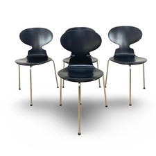Ant Chairs by Arne Jacobsen