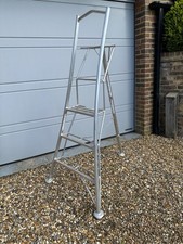 Henchman - tripod ladder 4