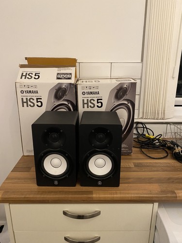Yamaha hs5 studio monitor - studio,