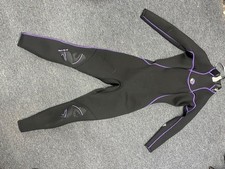 Ladies Bare Nixie Full Length Wetsuit size 8  3/2mm.