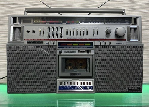 Toshiba bombeat s93 - bombeat, rt-s93