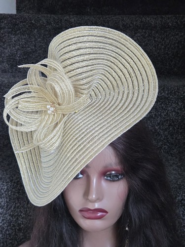 Elegant light gold - ,