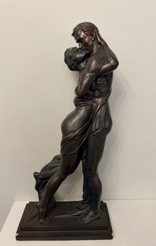 Austin sculpture caress - sculpture, ii
