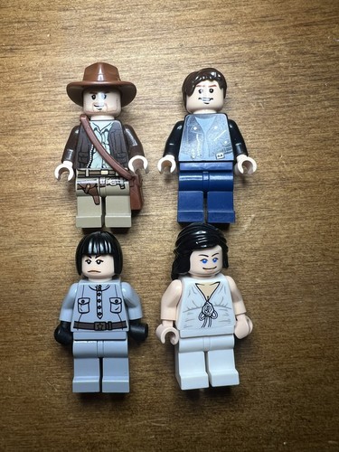 Lego indiana jones minifigures - jones,