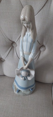 Requena valencia porcelain - m.requena,
