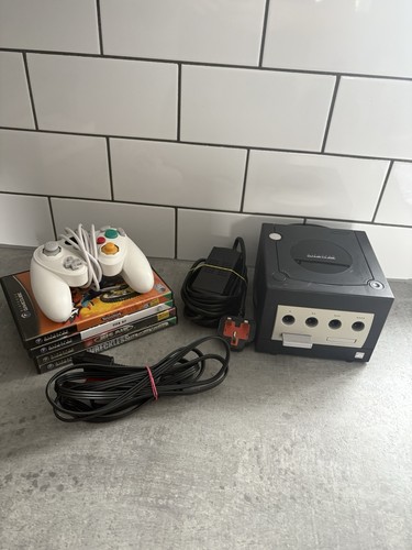 Nintendo gamecube bundle with - nintendo,