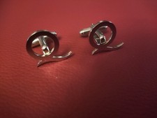PROP - James Bond  - QUANTUM