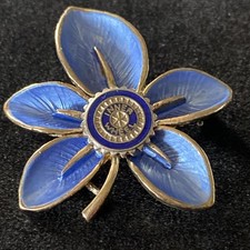 ROTARY CLUB INTERNATIONAL INNER WHEEL VINTAGE ENAMEL PIN BADGE FLOWER BROOCH VGC