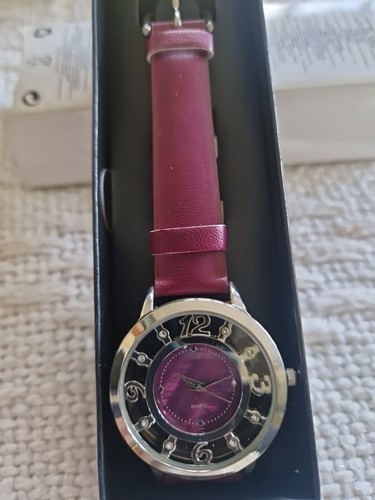 Avon purple watch - watch, started