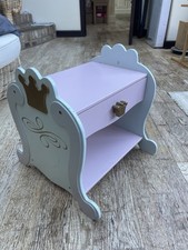 Children’s Princess Bedside Table