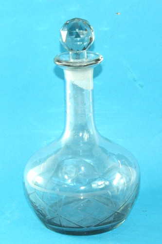 Small glass decanter 23cm - small,