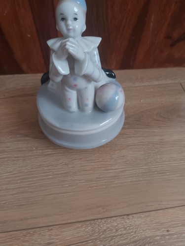 Vintage pierot the clown - vintage,