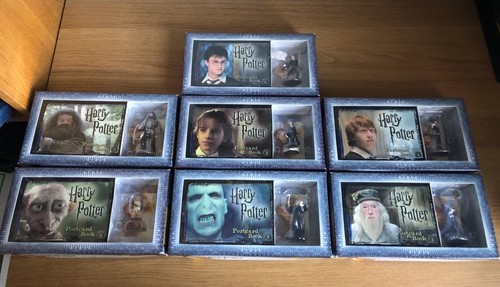 Harry potter postcard books - harry,