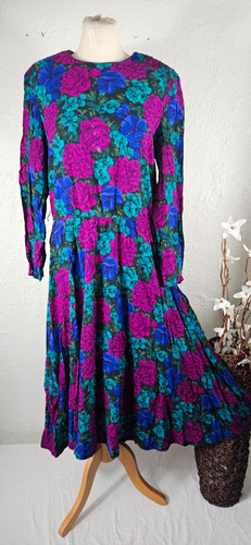 Leslie fay floral - fay,
