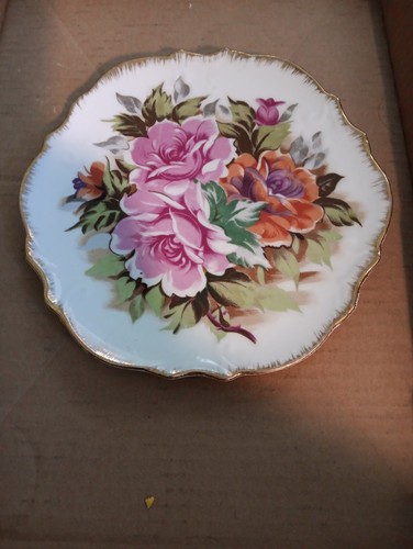 Vintage wall plate roses - plate, by