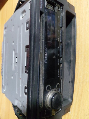 Pioneer deh x6800bt car stereo - deh-x6800bt,