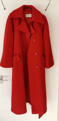 Bright red pure - red, hylan