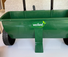 Westland drop spreader used once