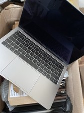 Apple MacBook Air Retina 13"
