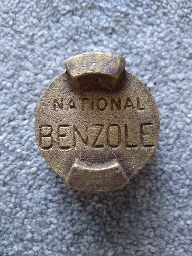 Vintage national benzole - vintage, brass