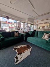 NEW Bottle Green Velvet 3 + 2