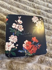 JOULES Women’s Body Care Tin