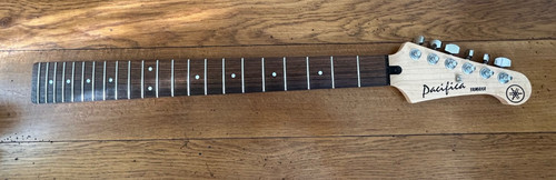 Yamaha pacifica loaded - yamaha,