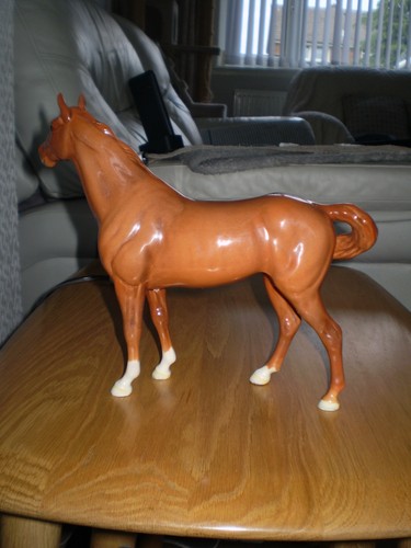 Beswick swish tail - beswick, horse