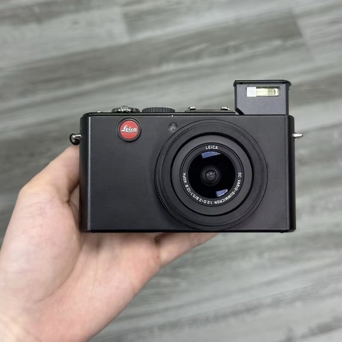 Leica lux compact digital - 4,
