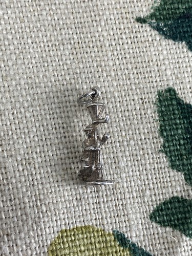 Vintage silver dancing man - silver,