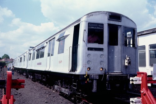 London underground r49 stock - london,