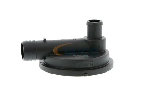 Engine breather oil separator