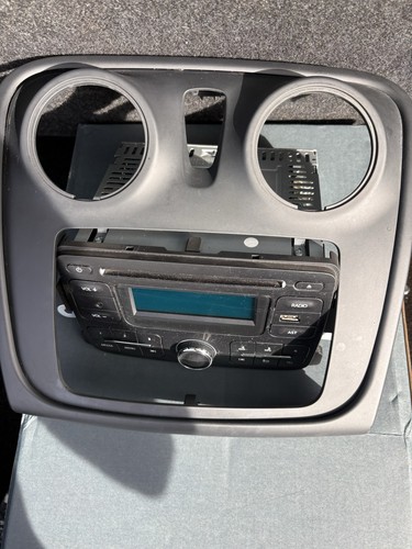 Dacia sandro radio - dacia, 2016