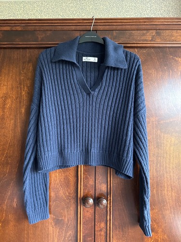 Hollister cable knit jumper