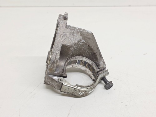 Nissan juke driveshaft - juke, bracket